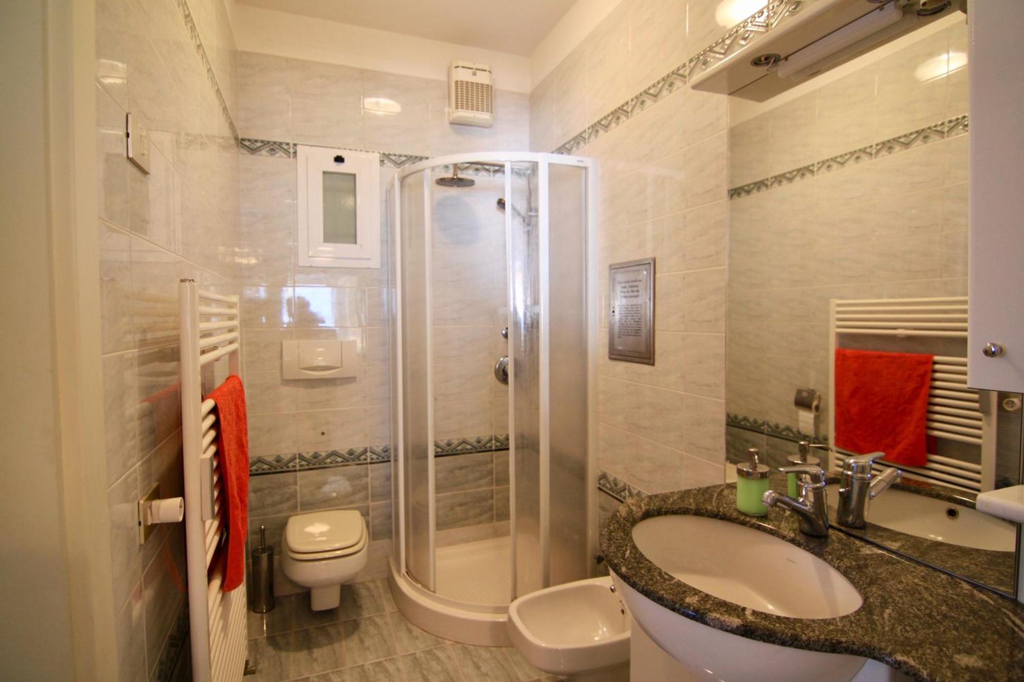 Casa Roccia Apartment Pino Lago Maggiore Bagian luar foto