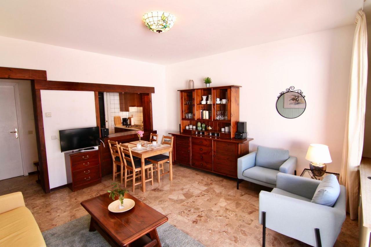 Casa Roccia Apartment Pino Lago Maggiore Bagian luar foto