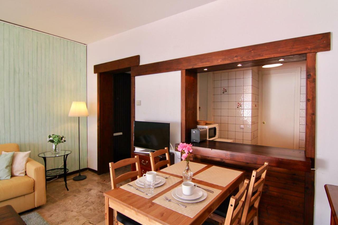 Casa Roccia Apartment Pino Lago Maggiore Bagian luar foto