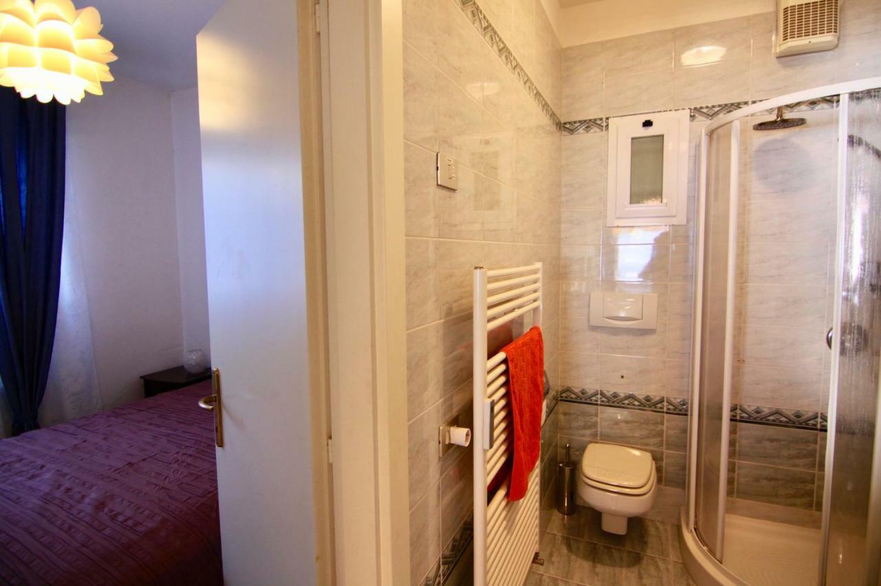 Casa Roccia Apartment Pino Lago Maggiore Bagian luar foto